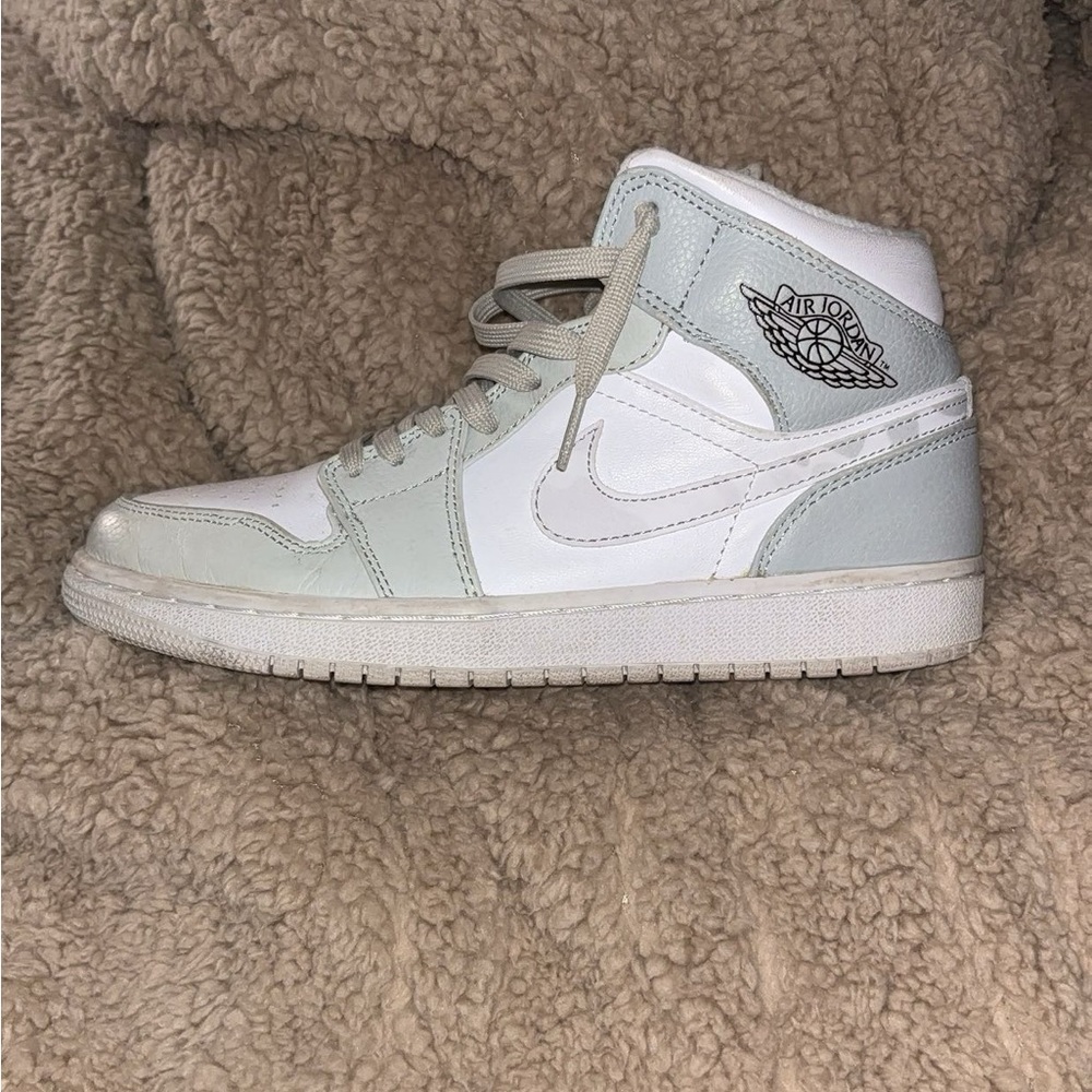 Jordan 1 mid grey camo used